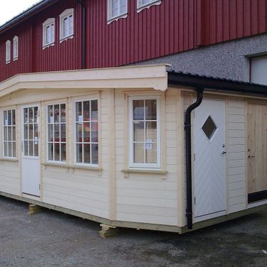 Umalt spikertelt